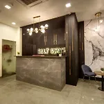 Saltstayz Select - Nehru Place & New Friends Colony