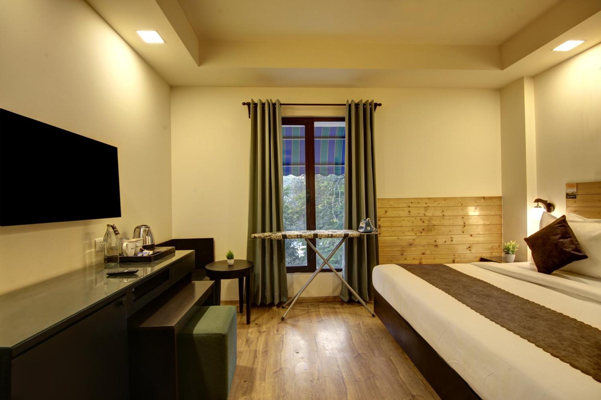Saltstayz Select - Nehru Place & New Friends Colony Hotel 3*