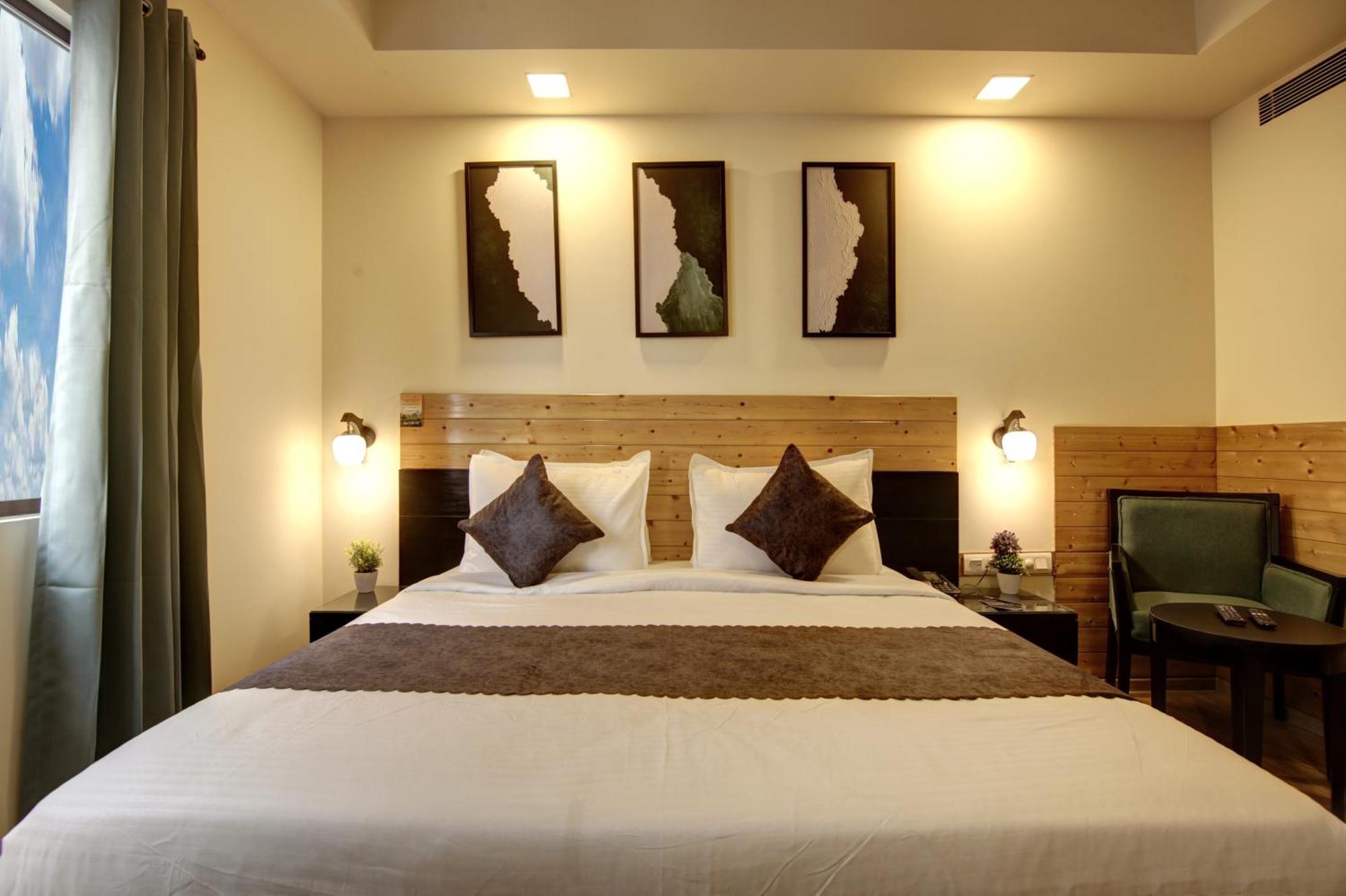 Hotel Saltstayz Select - Nehru Place & New Friends Colony New Delhi